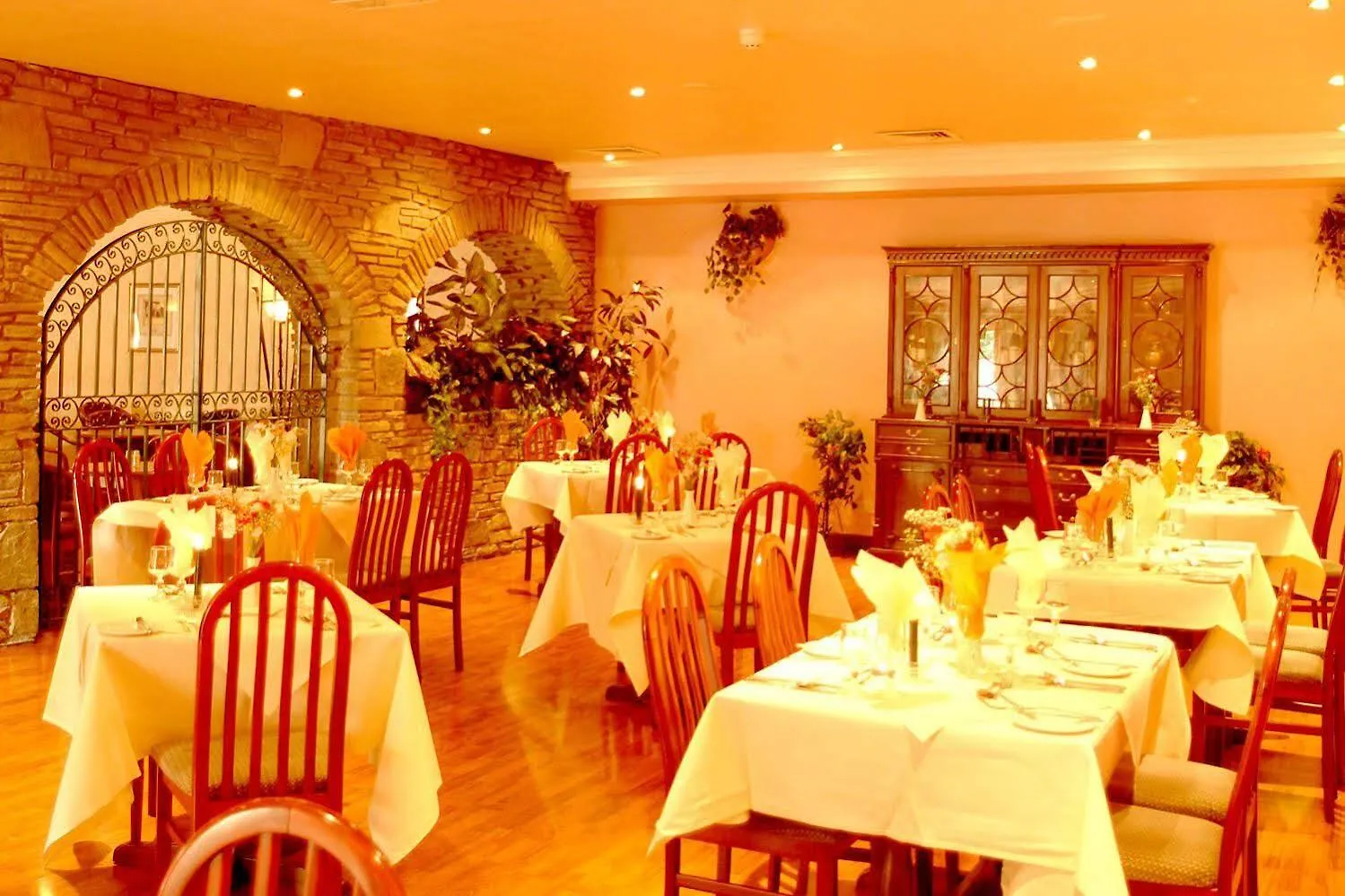 Sheldon Park Hotel And Leisure Club Dublino 3*,